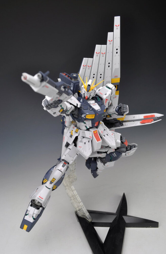 Bandai Gundam 1100 Mg Nu Gundam Ver.ka Master Grade Gunpla(9)